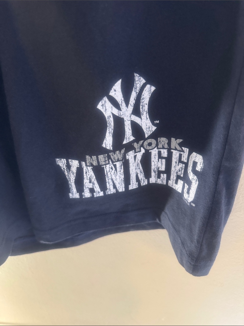 Men's Navy Athletic Shorts with Yankees Logo - Picture 6 of 9